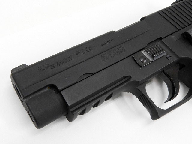 [タナカ] SIG SAUER P226 レイルドフレーム HW