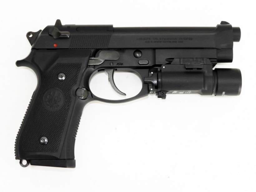 [ウエスタンアームズ] ベレッタ M9A1 ウエポンライトモデル