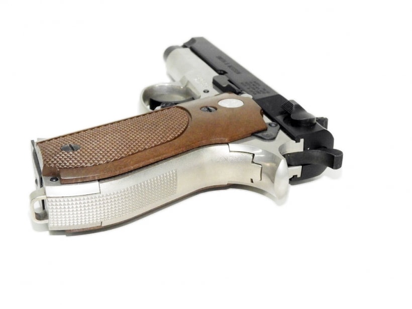 [MGC] S&W M39 ハーフシルバー