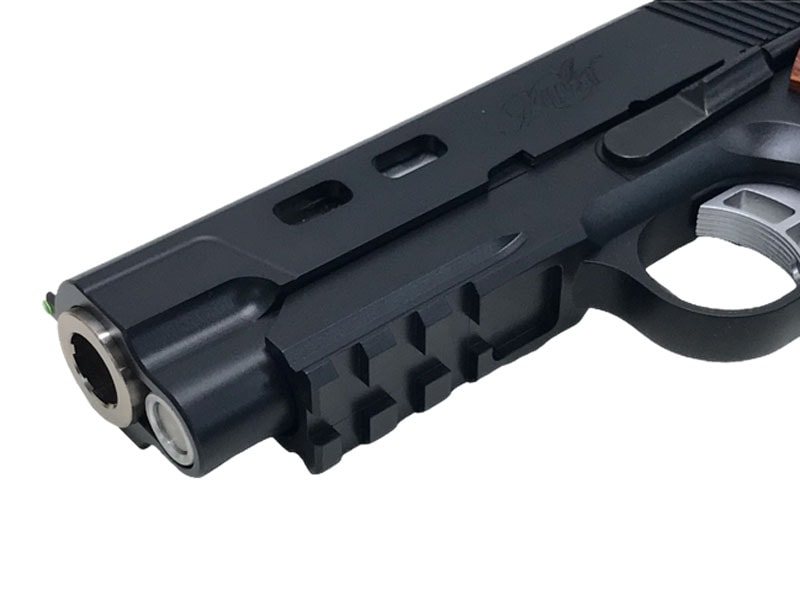 [ウエスタンアームズ] プロキャリー カスタム RL 実物木製グリップ付き