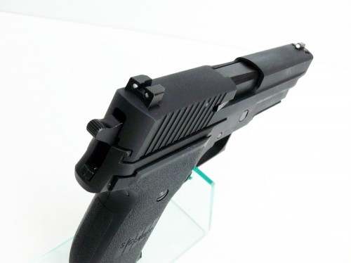 [タナカ] SIG SAUER P226 レイルドフレーム HW