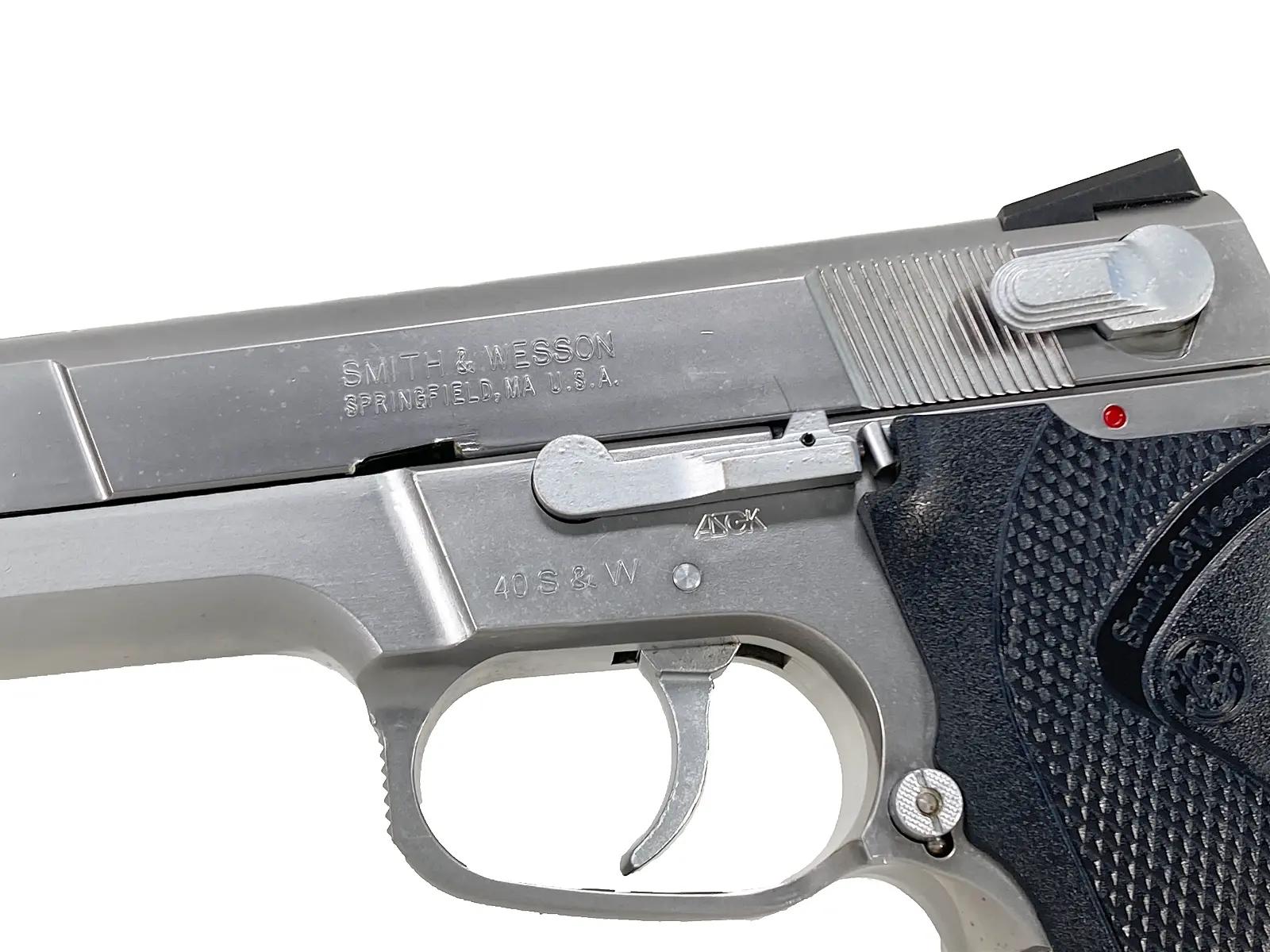 [ウエスタンアームズ] S&W ショーティ40 クロームシルバー