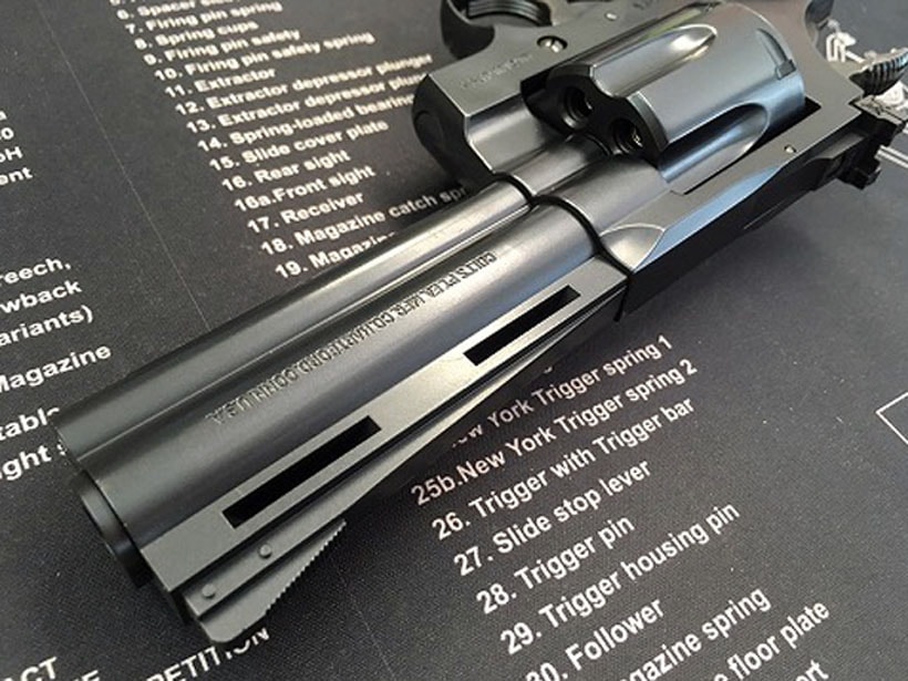 [東京マルイ] コルトパイソン .357Mag 4インチ